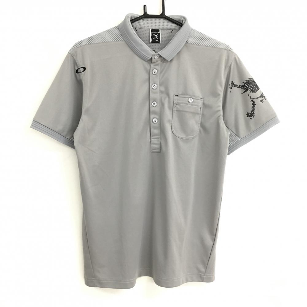 オークリー 半袖ポロシャツ グレー×黒 ロゴ刺しゅう 袖下・背面一部メッシュ調 メンズ XL ゴルフウェア Oakley