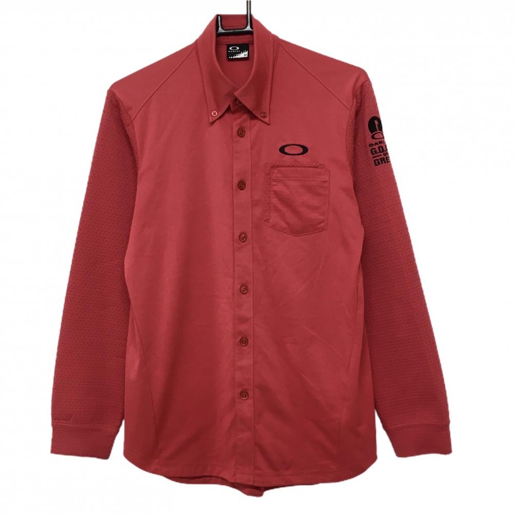 オークリー 長袖シャツ レッド×黒 ロゴ刺しゅう 袖・ポケット一部凸凹生地 メンズ M ゴルフウェア Oakley