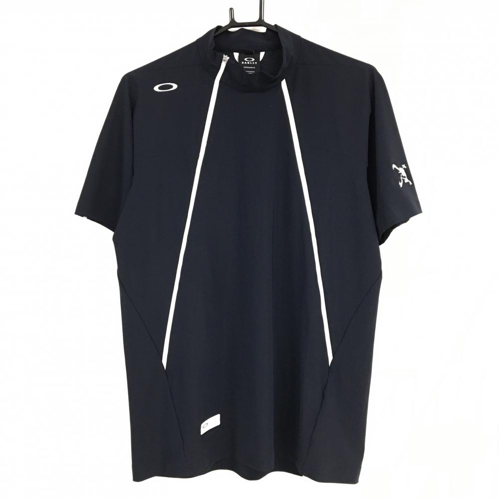 【超美品】オークリー 半袖ハイネックシャツ 黒×白 斜めハーフジップ ストレッチ メンズ LARGE ゴルフウェア Oakley