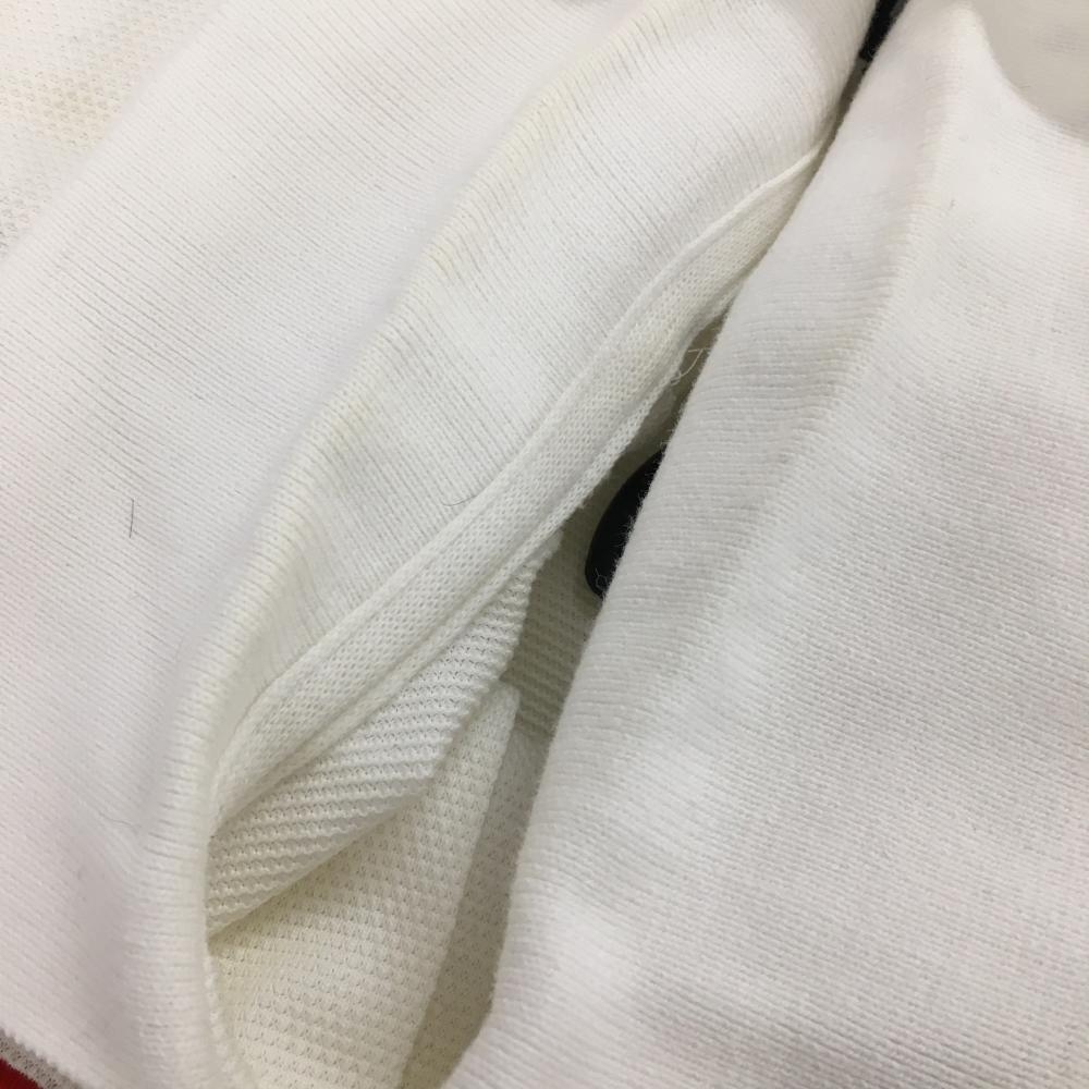 PEARLY パーリーゲイツ　白で襟の裏側にニコちゃんが付いた半袖ポロシャツ ４