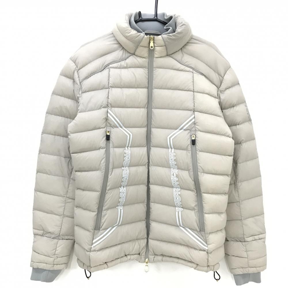マークアンドロナ　ダウンジャケット   グレージュ×グレー 袖ロゴプリント フード収納可 メンズ 48(L) ゴルフウェア MARK＆LONA