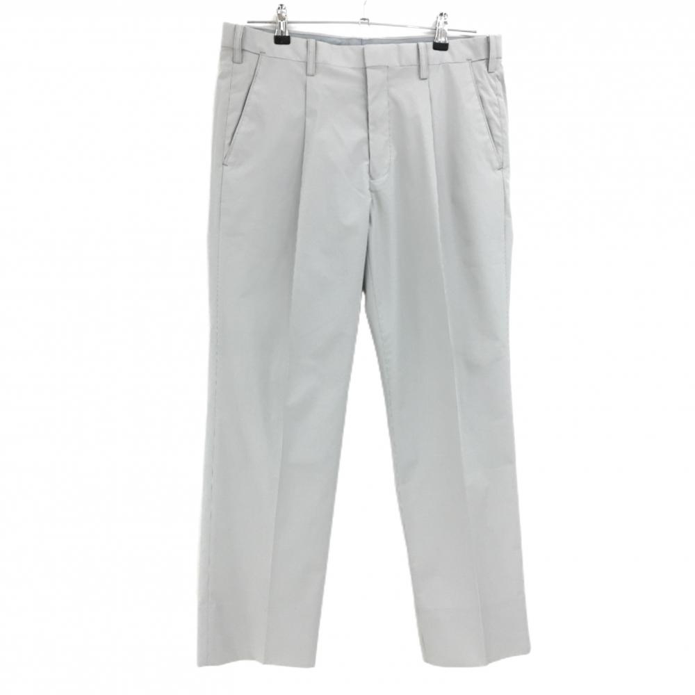 【美品】マンシングウェア パンツ グレー×白 細ストライプ メンズ 85 ゴルフウェア Munsingwear