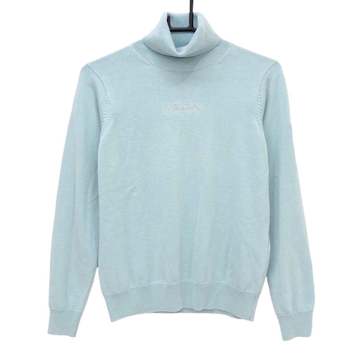 【美品】アダバット タートルネックセーター ライトブルー 胸ロゴラインストーン ウール混 ニット レディース 38(M) ゴルフウェア adabat