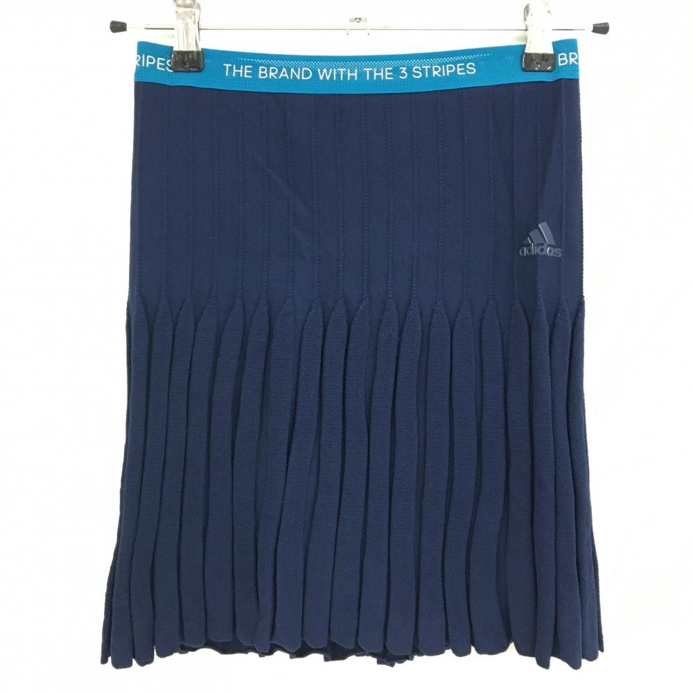 【美品】アディダス ニットスカート ネイビー×ブルー系 ウエスト英字ロゴライン  レディース M ゴルフウェア adidas