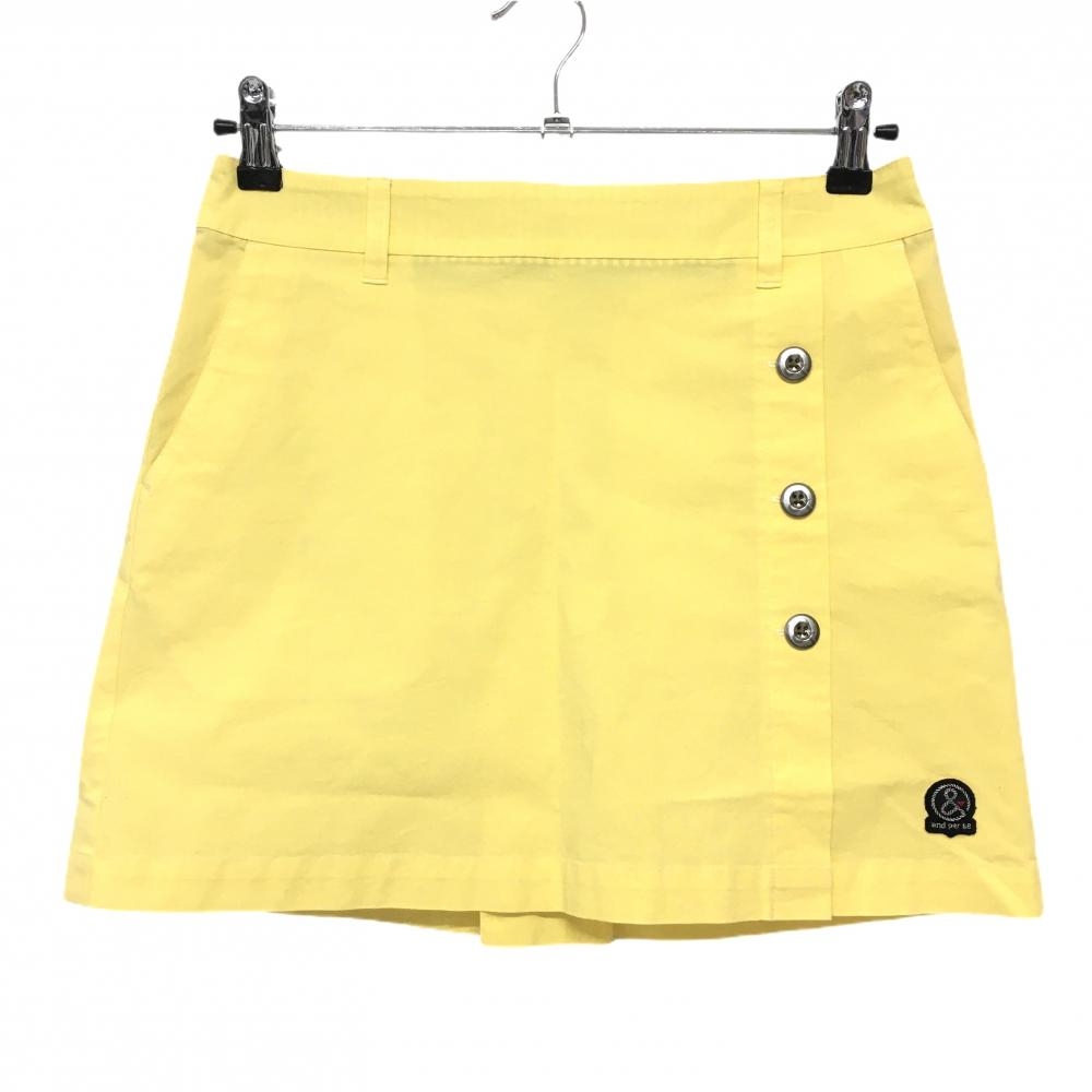 【超美品】アンパスィ スカート イエロー フロントボタン ロゴワッペン ラメ刺しゅう ストレッチ  レディース M ゴルフウェア and per se