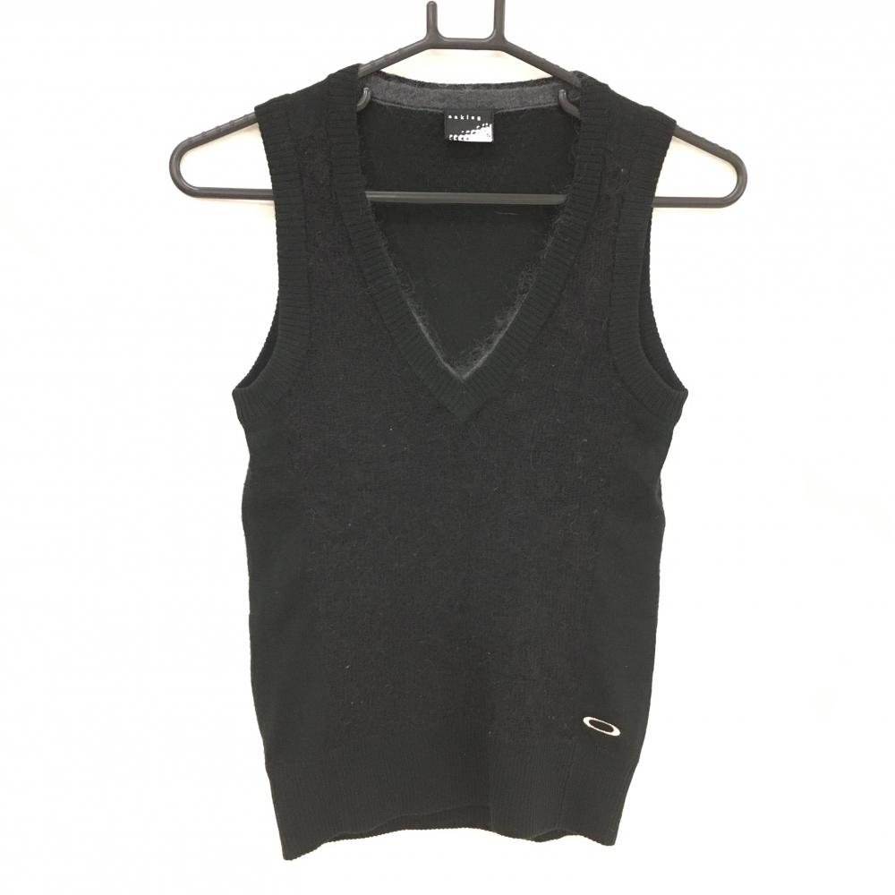 【美品】オークリー ニットベスト 黒 ロゴ刺しゅう  レディース S ゴルフウェア Oakley