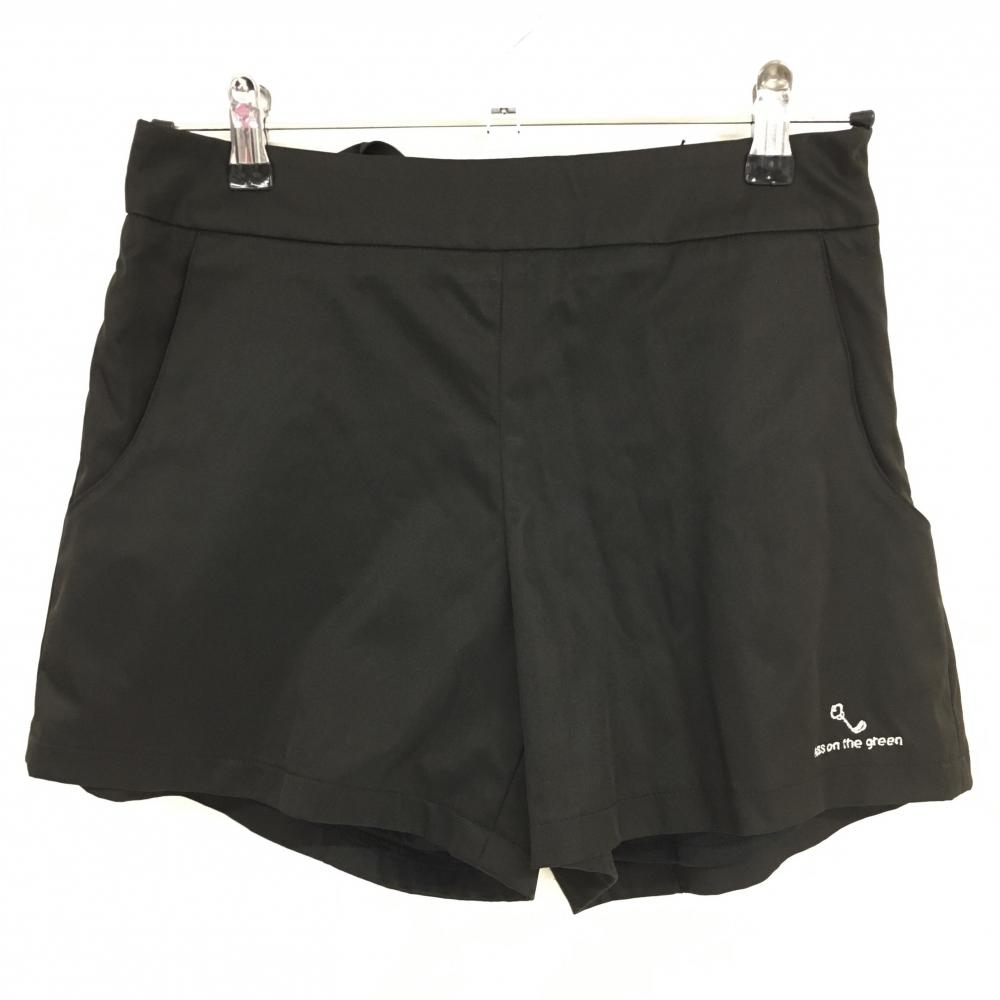 【超美品】キスオンザグリーン ショートパンツ 黒 背面リボン ストレッチ 裏地付 レディース 3(L) ゴルフウェア kiss on the green