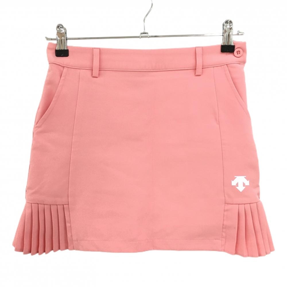 【超美品】デサント スカート ピンク 裾プリーツ ストレッチ 内側インナーパンツ ロゴプリント  レディース S ゴルフウェア DESCENTE