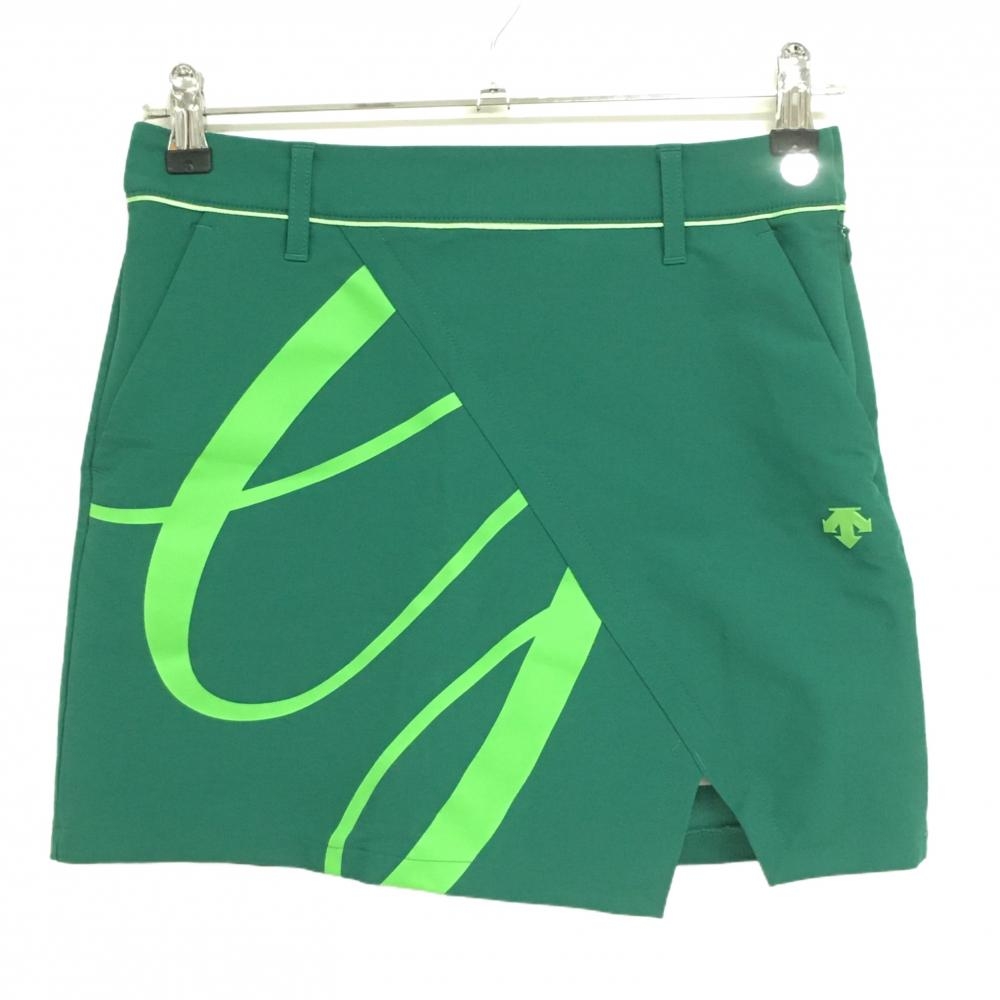 【美品】デサントゴルフ スカート グリーン×ライトグリーン ロゴプリント 中田英寿 レディース 61/S ゴルフウェア DESCENTE