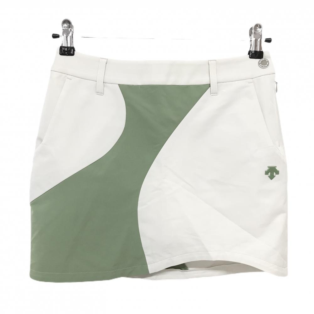 【美品】デサントゴルフ スカート アイボリー×グリーン系 立体ロゴ 内側インナーパンツ 中田英寿 レディース 58/SS ゴルフウェア DESCENTE