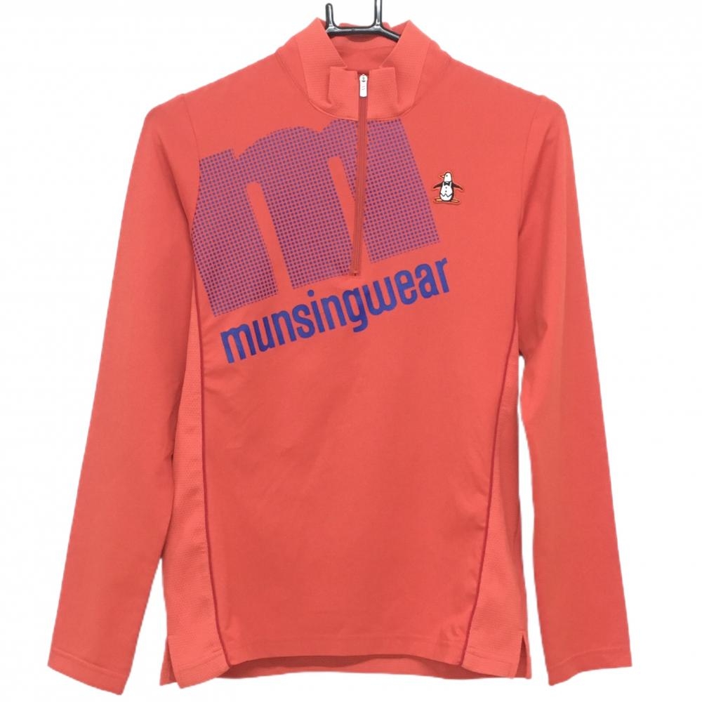 【超美品】マンシングウェア 長袖ハイネックシャツ レッド×ブルー ロゴ ハーフジップ 背面地模様 レディース M ゴルフウェア Munsingwear