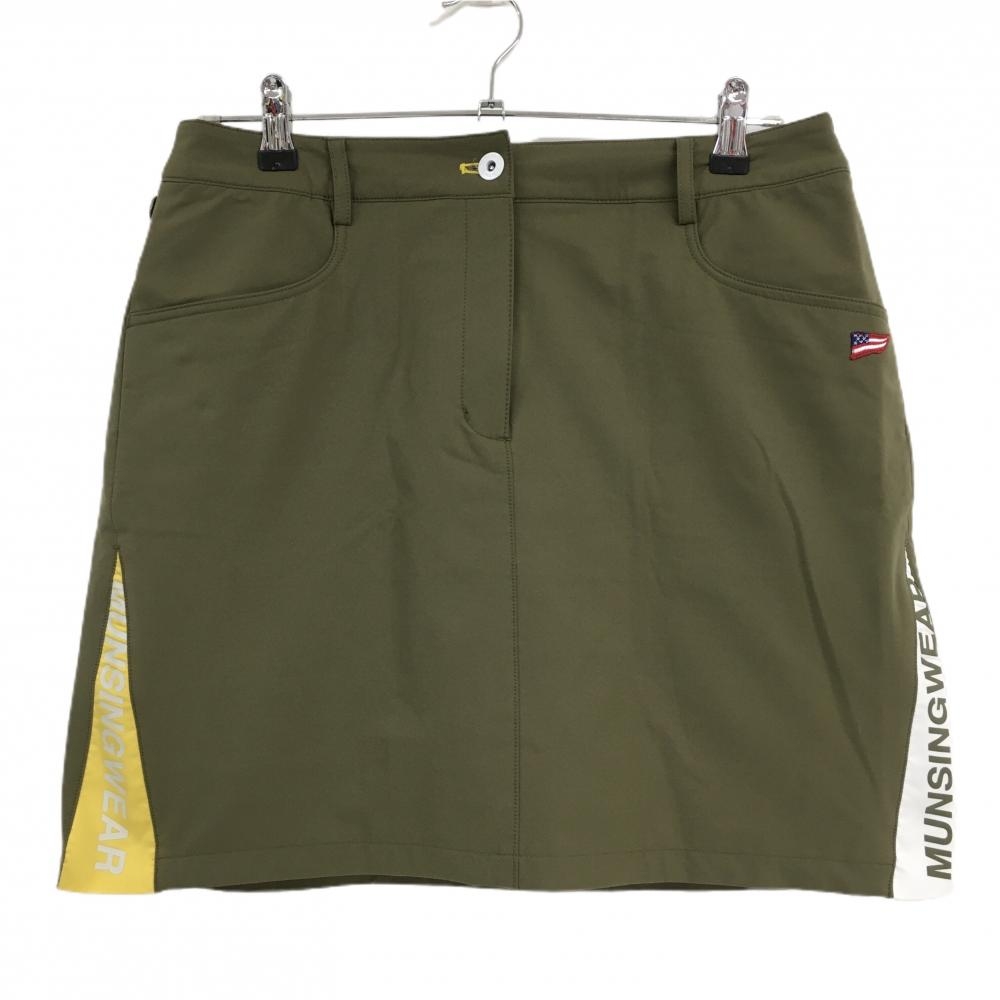 【美品】マンシングウェア スカート カーキ×白 星条旗ワッペン ストレッチ 内側インナーパンツ レディース 15 ゴルフウェア Munsingwear