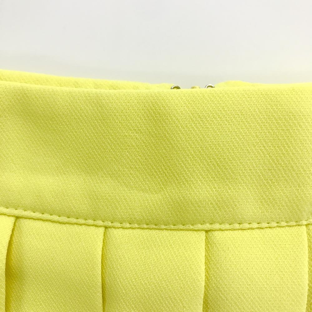 【美品】ダニラブ プリーツスカート ライトイエロー 内側インナーパンツ 韓国モデル  レディース S ゴルフウェア DANILOVE