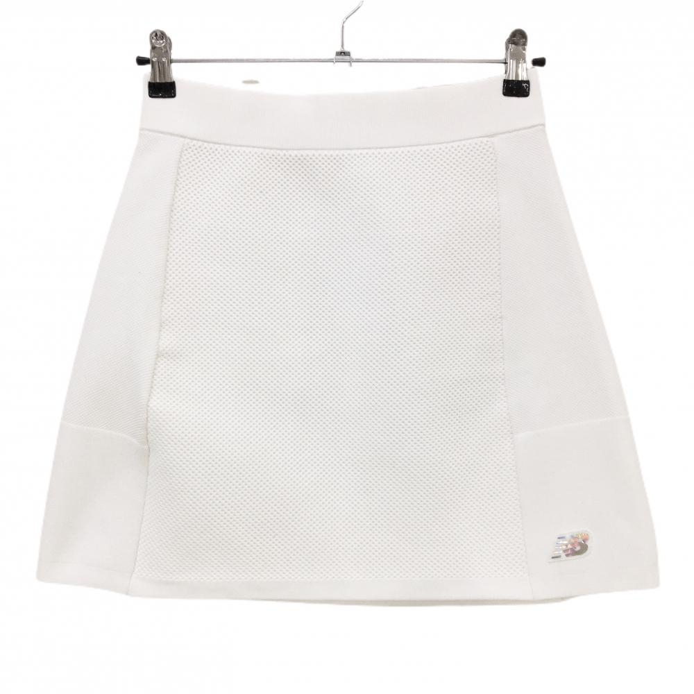 【美品】ニューバランスゴルフ ニットスカート 白 ロゴワッペンシルバー レディース 1(M) ゴルフウェア New Balance