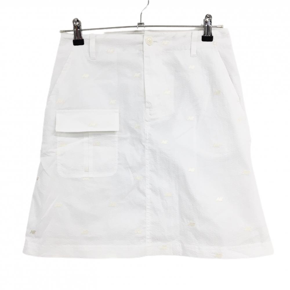 【超美品】ニューバランスゴルフ スカート 白 ロゴ総柄 サッカー生地 裏地メッシュ レディース 0(S) ゴルフウェア New Balance