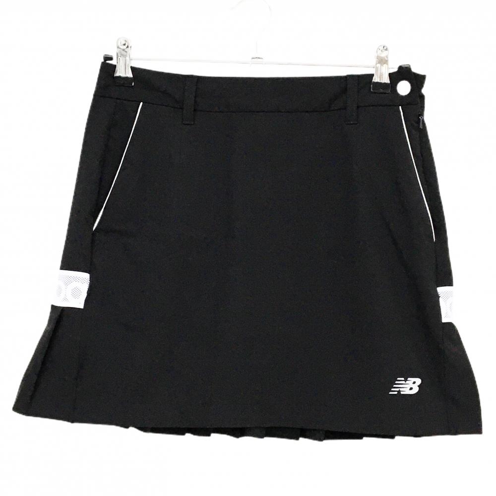 【美品】ニューバランスゴルフ スカート 黒×白 ロゴプリント 後ろ裾プリーツ レディース 1(M) ゴルフウェア New Balance