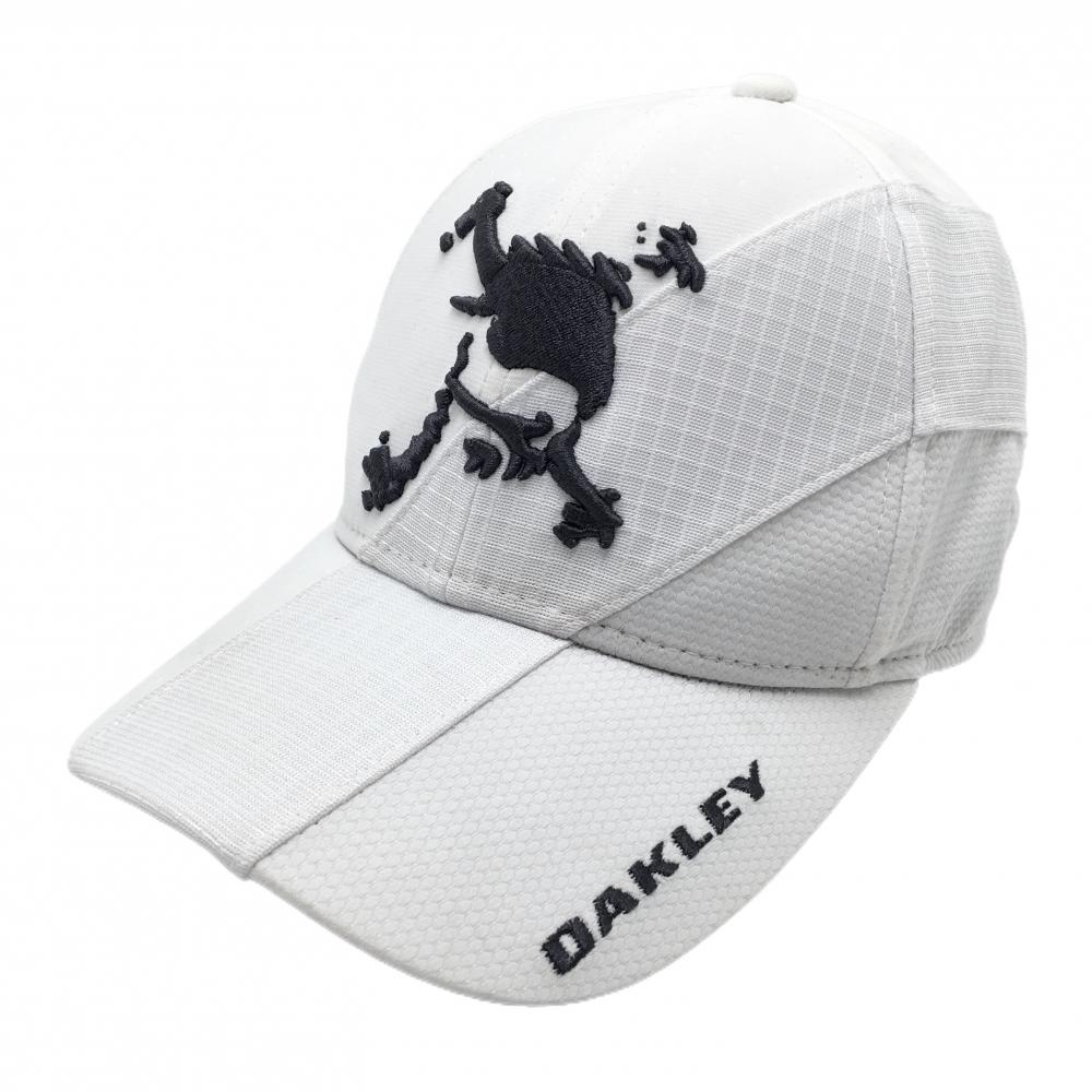 【美品】オークリー キャップ 白×ダークグレー 立体スカル  ONE SIZE(58㎝)   ゴルフウェア Oakley