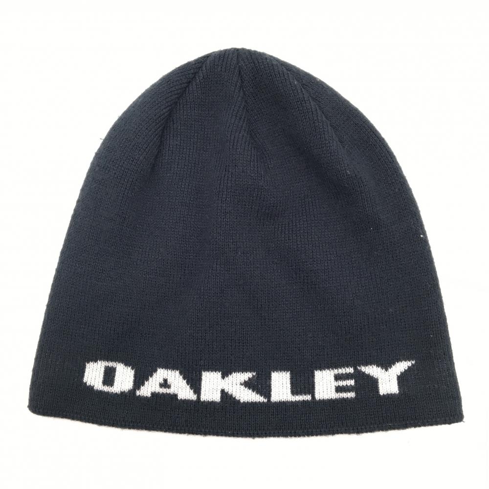 【美品】オークリー ニット帽 黒×白 ロゴ 品質タグ切  ゴルフウェア Oakley
