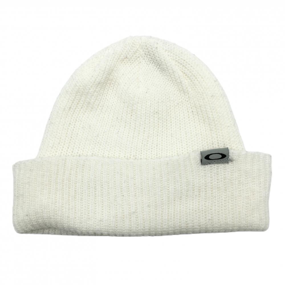 オークリー ニット帽 白 ロゴタグ    ゴルフウェア Oakley