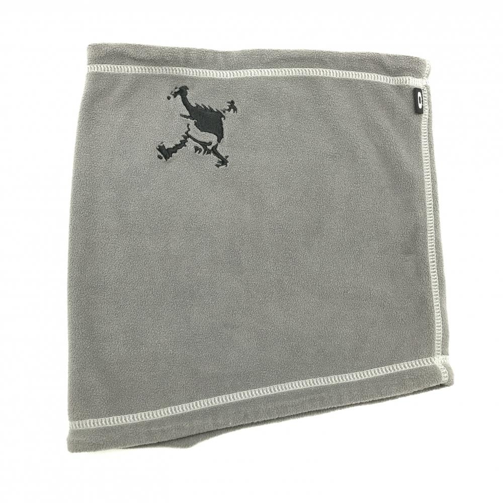 【美品】オークリー ネックウォーマー グレー×黒 フリース ロゴ刺しゅう  ゴルフウェア Oakley