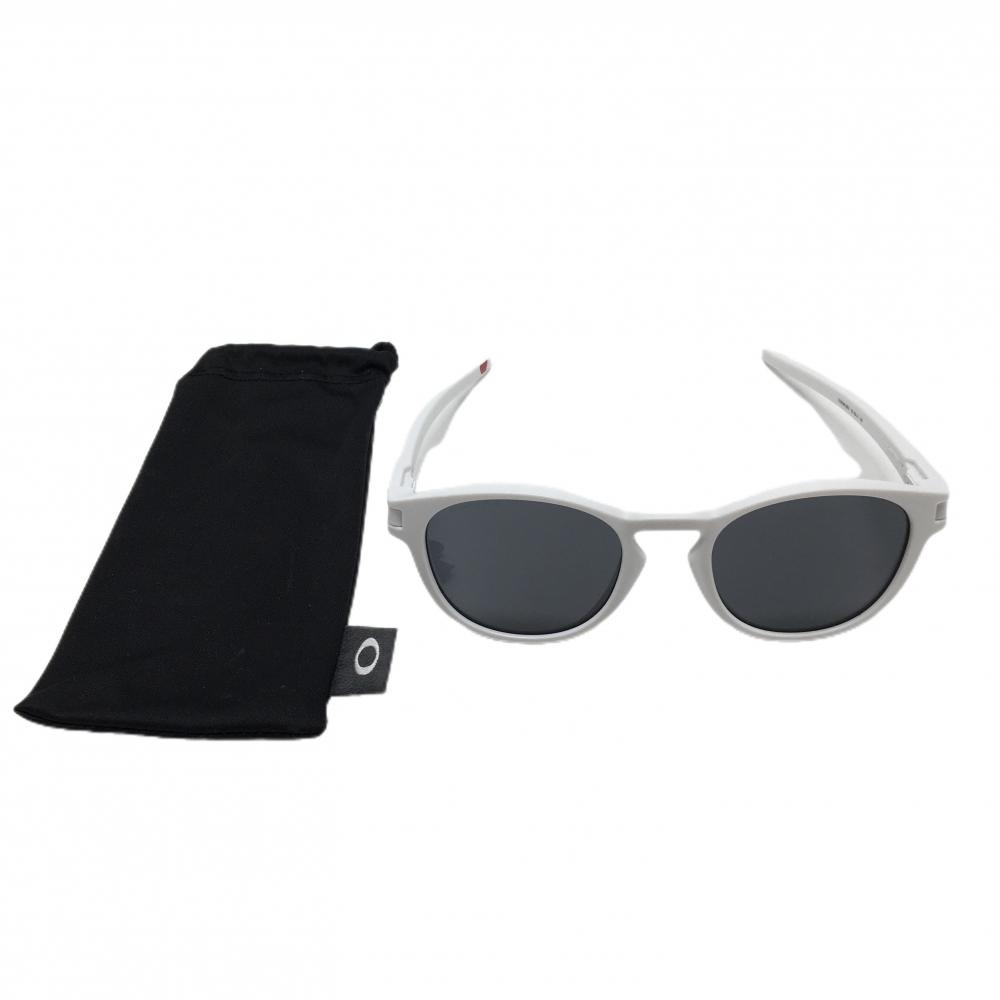 【美品】オークリー スポーツサングラス 白 OO9349-3653 ラッチ SHIBUYA COLLECTION 収納袋付 ゴルフ Oakley