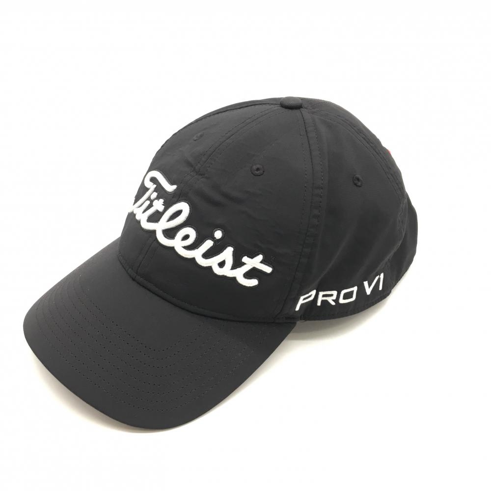 【超美品】タイトリスト キャップ 黒×白 立体ロゴ刺しゅう フリー(57-59cm) ゴルフウェア TITLEIST
