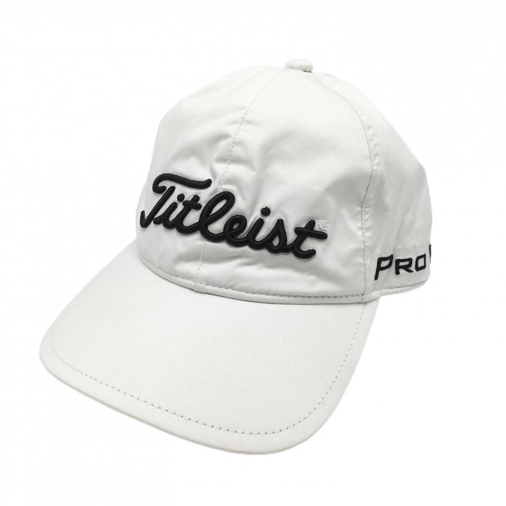 【美品】タイトリスト キャップ 白×黒 立体ロゴ刺しゅう 表記なし ゴルフウェア TITLEIST