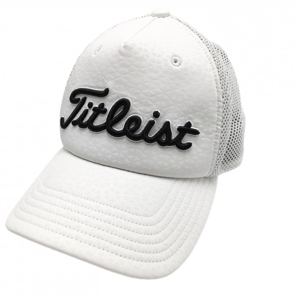 【美品】タイトリスト メッシュキャップ 白×黒 地模様 立体ロゴ刺しゅう  ゴルフウェア TITLEIST