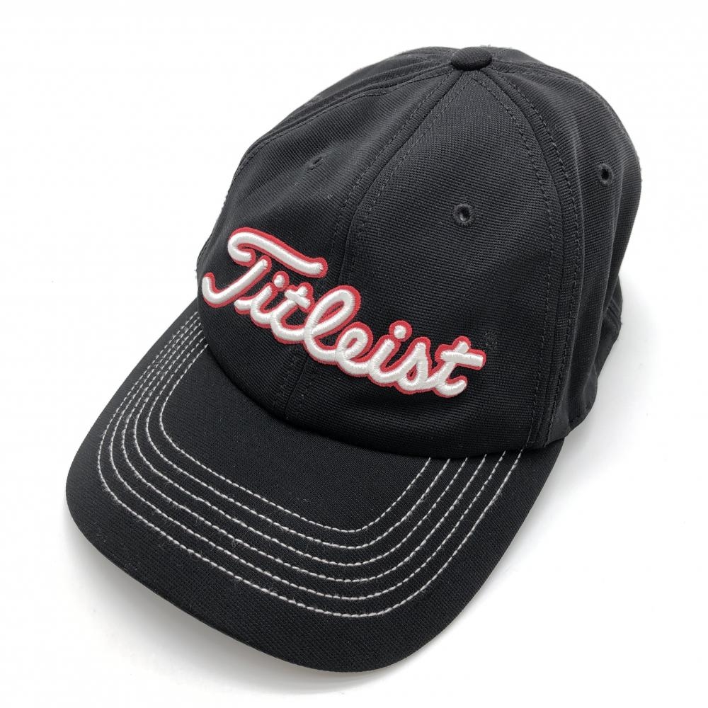 【超美品】タイトリスト キャップ 黒×白 内側ゴム 立体ロゴ刺しゅう M-L ゴルフウェア TITLEIST