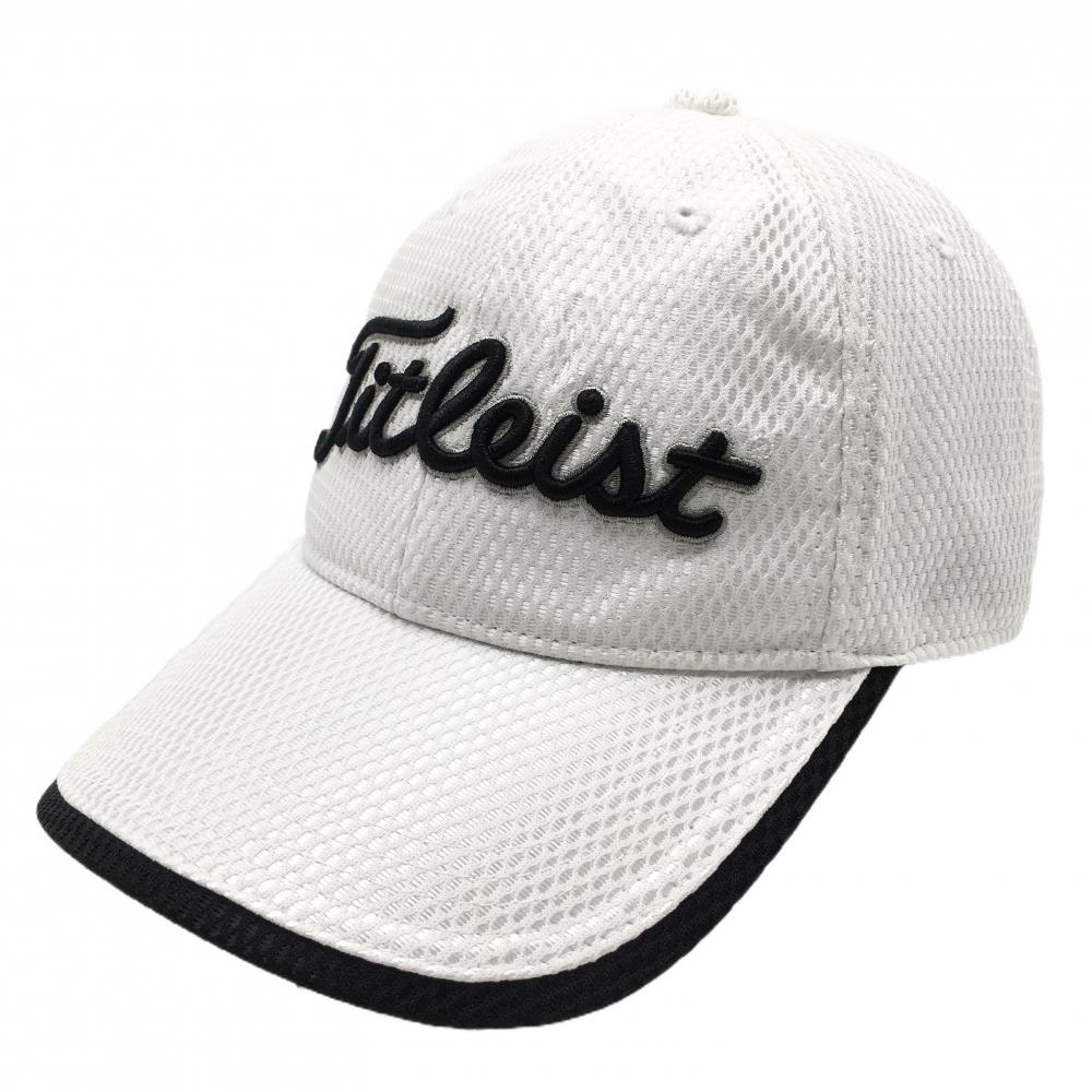 【美品】タイトリスト キャップ 白×黒 立体ロゴ メッシュ調 フリーサイズ(約57～59cm)   ゴルフウェア TITLEIST