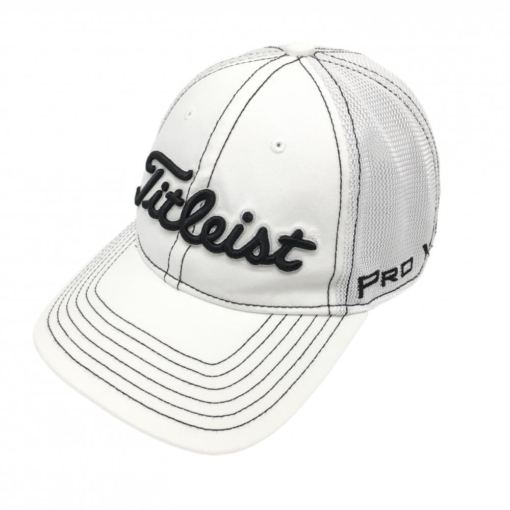 【美品】タイトリスト メッシュキャップ 白×黒 フロント立体ロゴ   ゴルフウェア TITLEIST