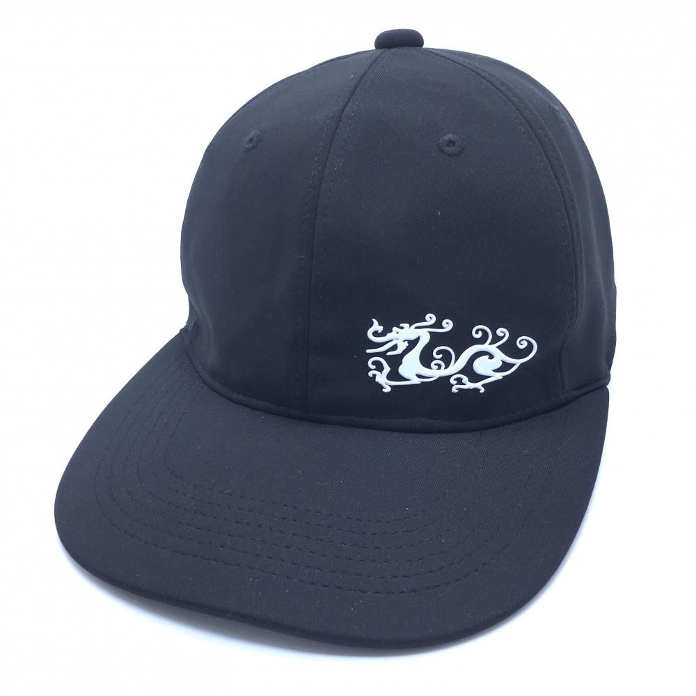 【美品】ダンスウィズドラゴン フラットキャップ 黒 後ろゴム ロゴ白 99(F)   ゴルフウェア Dance With Dragon