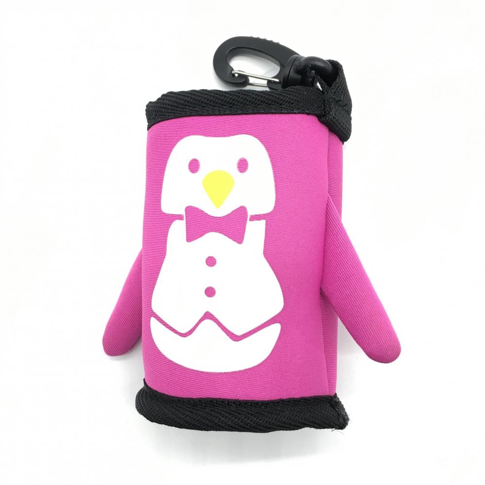 【超美品】マンシングウェア ボールケース ピンク×白 ペンギン型 カラビナ付ゴルフ Munsingwear