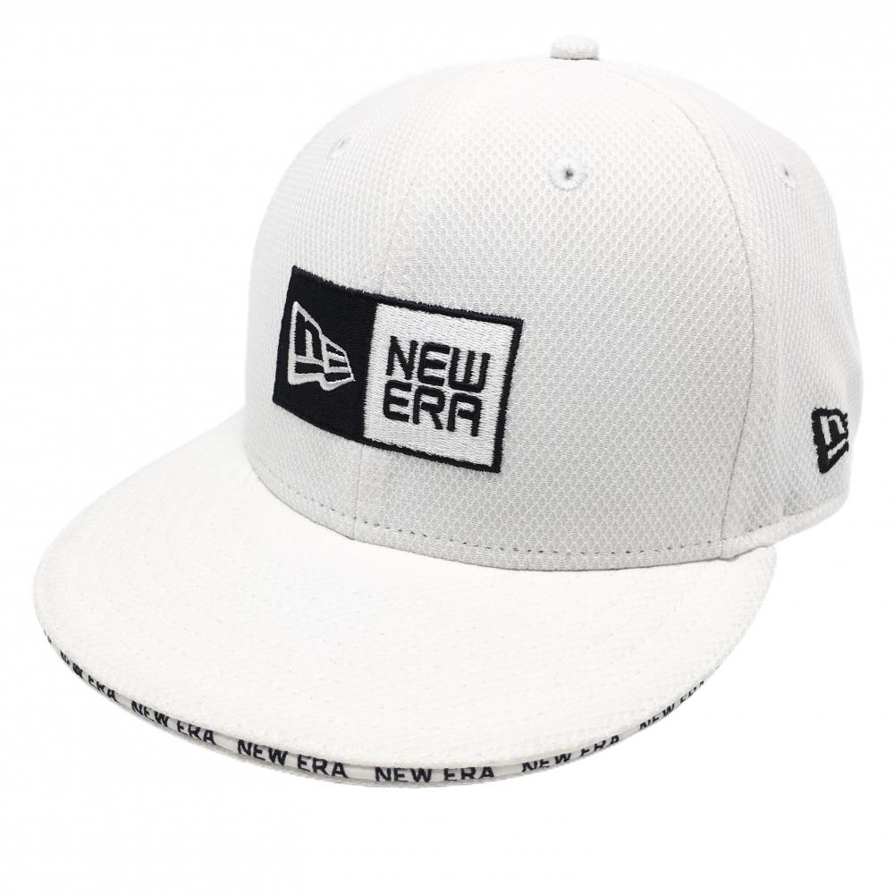 【超美品】ニューエラ フラットキャップ 白×黒 ロゴ刺しゅう MEDIUM/LARGE   ゴルフウェア New Era
