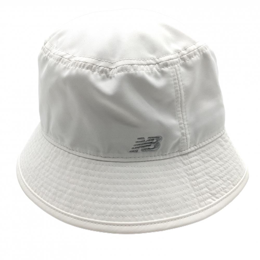 【超美品】ニューバランスゴルフ ハット 白 ロゴ刺しゅうシルバー  ゴルフウェア 2024年モデル New Balance