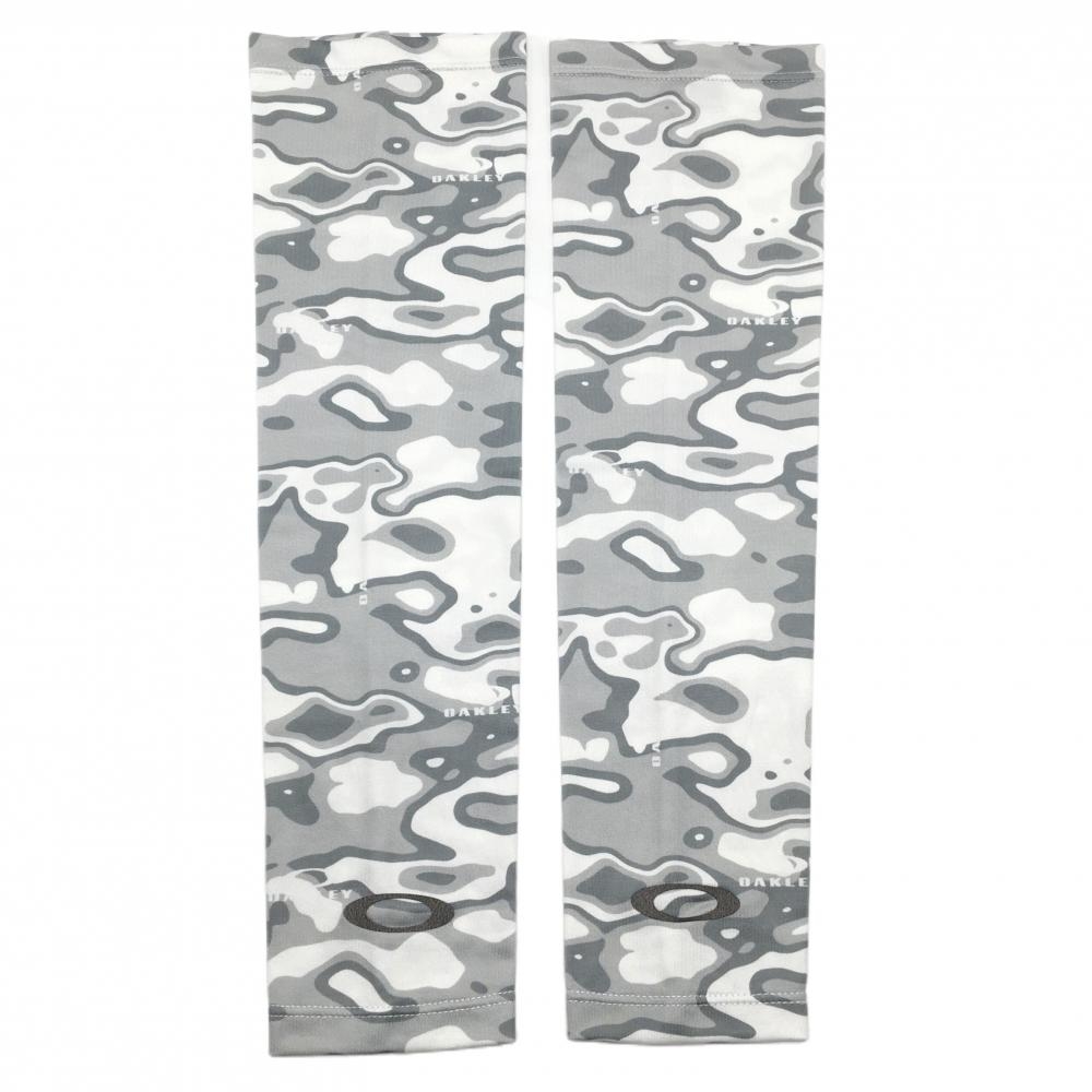 【新品】オークリー アームカバー グレー×白 カモフラ 迷彩  メンズ  ゴルフウェア Oakley
