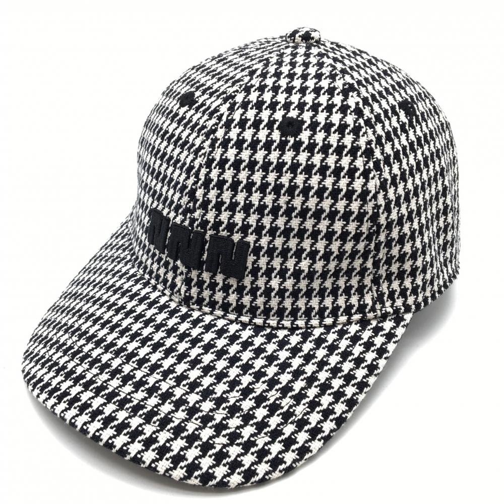 【超美品】エヌビービーウィークエンド キャップ 白×黒 千鳥格子 立体ロゴ   ゴルフウェア NBB WEEKEND