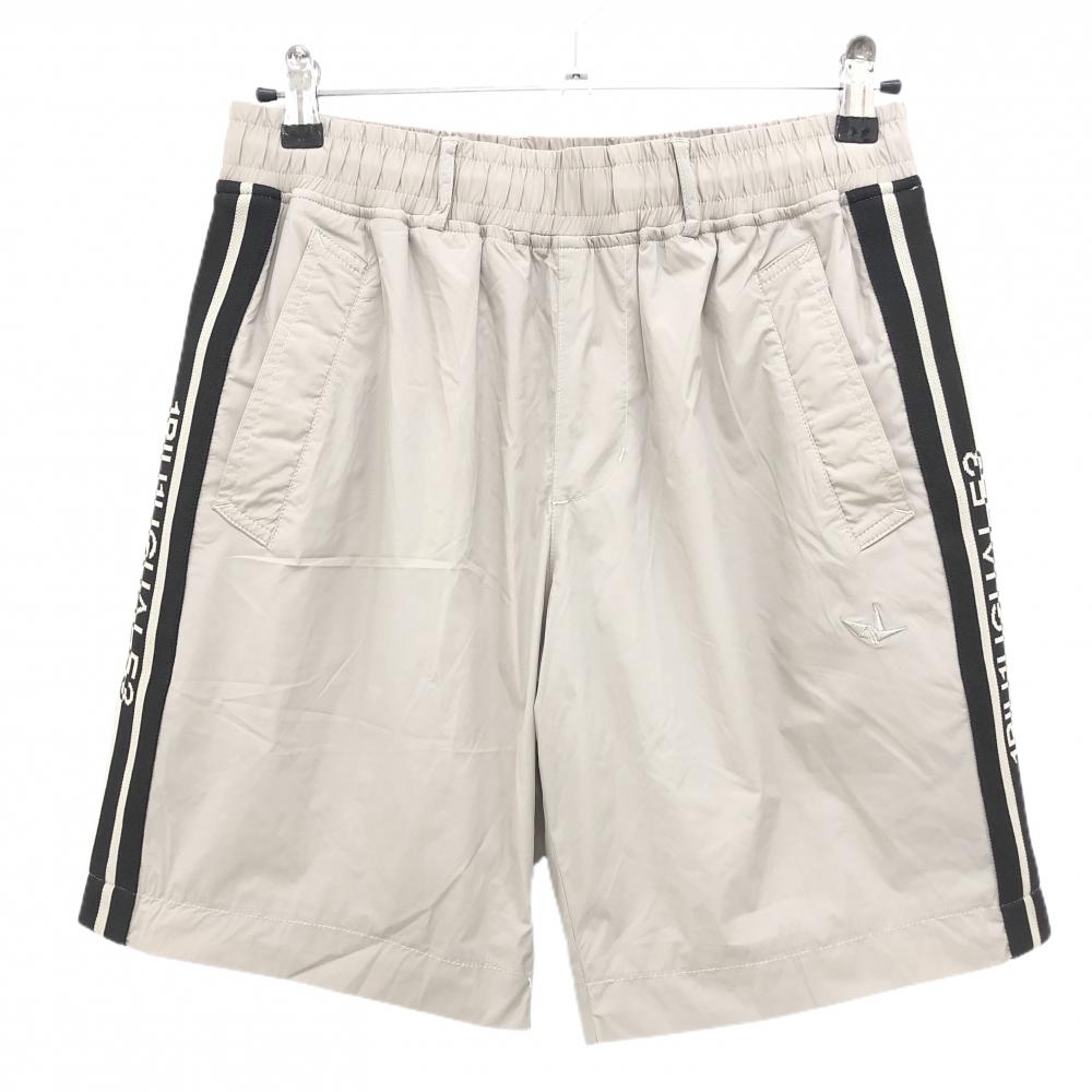 【超美品】ウノピゥウノウグァーレトレゴルフ ハーフパンツ ベージュ×黒 ADP  メンズ IV(M) ゴルフウェア 2025年モデル 1PIU1UGUALE3 